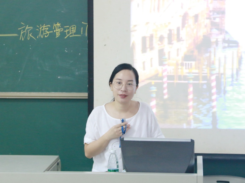 【2017新生入学教育】大咖上阵帮你解读专业